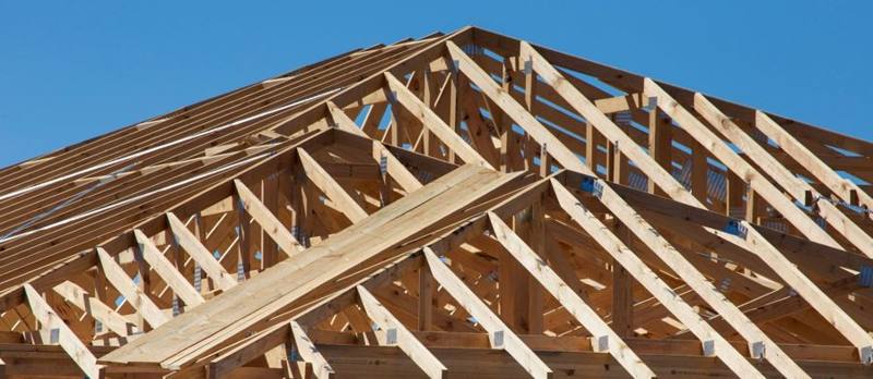 Wood roof framing on a new home